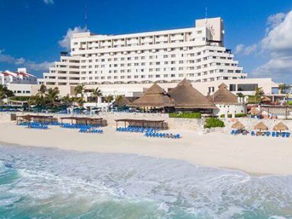 Hotel Club Solaris Cancún 4 personas
